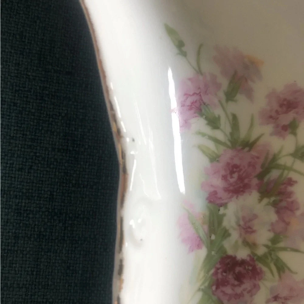 4 Vintage‎ Crescent-Shaped Bone China Dish Tapas Dessert Plate Floral Gold Rim